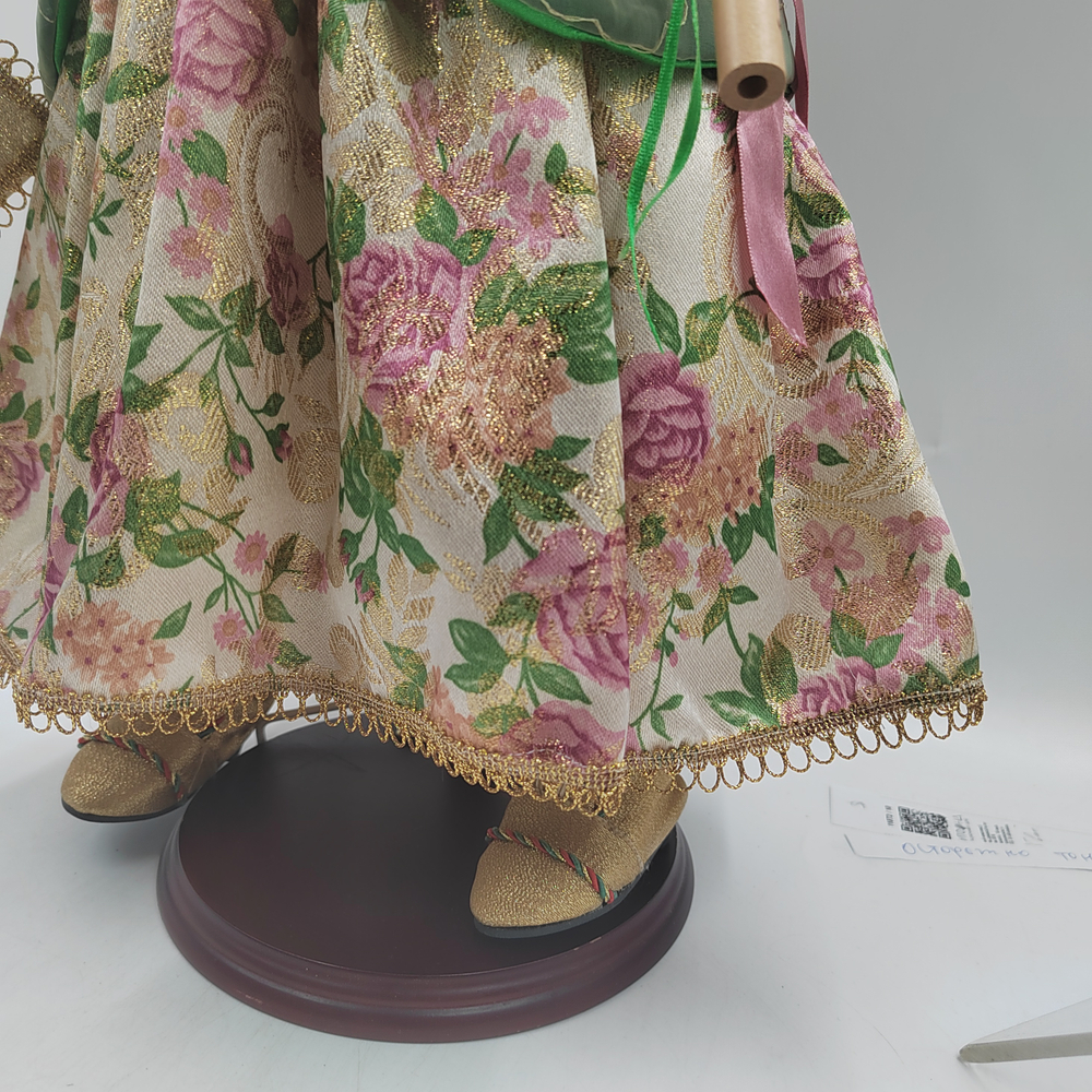 Фарфоровая кукла Музыка. Remeco Collection. Limited edition. Тираж 180 шт. Великобритания, 2001