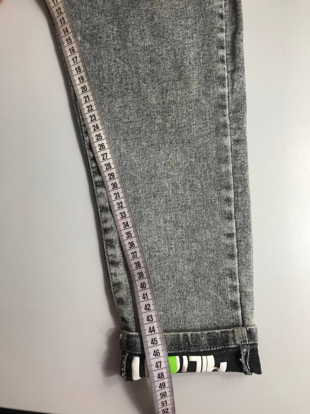 Джинсы для модного образа, на 9/10 лет