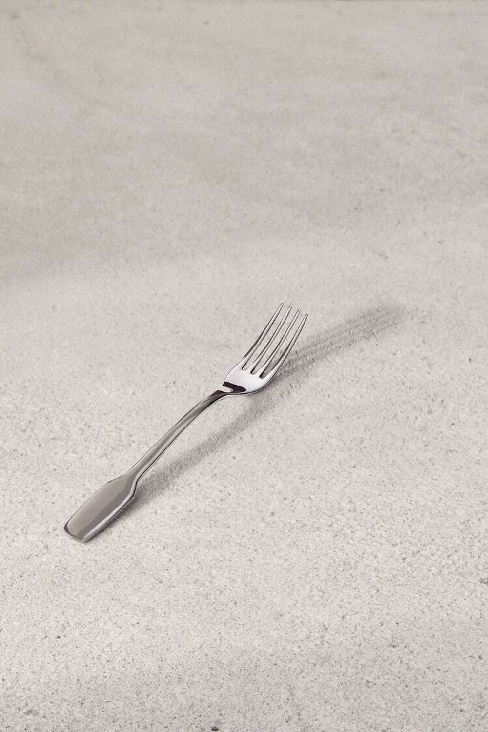 ZARA HOME НАБОР ИЗ ДВУХ ДЕСЕРТНЫХ ВИЛОК, СТАЛЬНОЙ