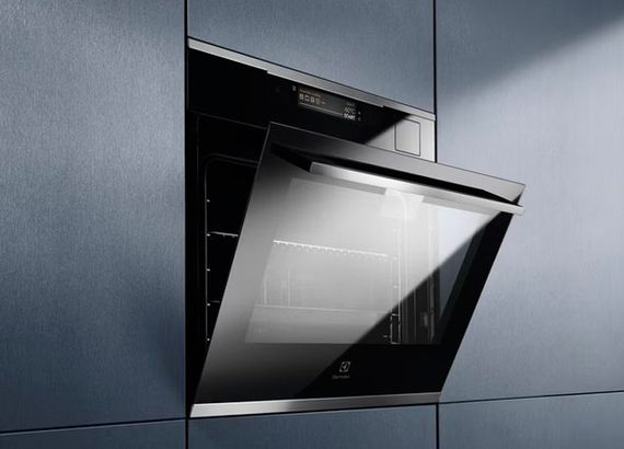 Духовой шкаф Electrolux KOAAS31CX