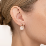 Серьги с английским замком из красного золота с перламутром