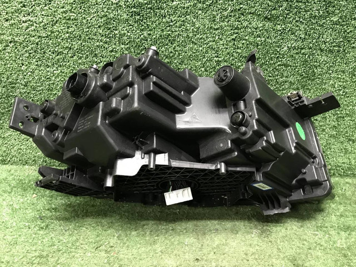 Фара левая Voyah Passion (2022-н.в.) LED