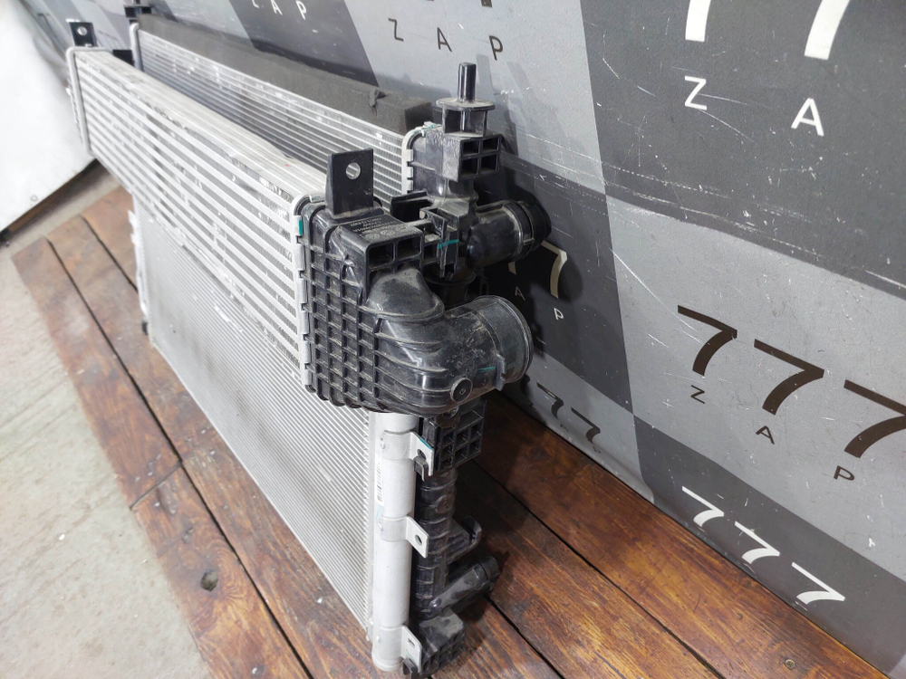 Кассета радиаторов Haval Jolion 21-нв Б/У Оригинал 1301103XGW02A