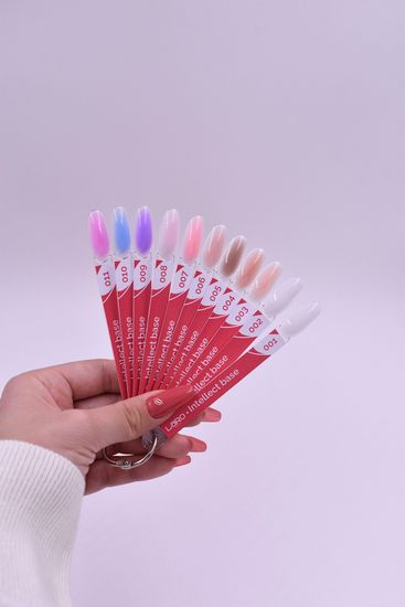 Laro nails Intellect base 20g 02