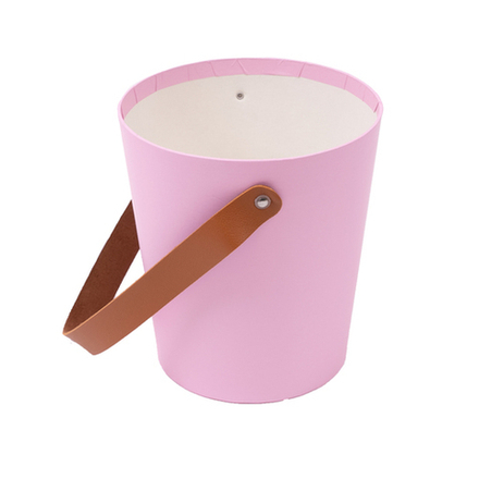 Коробка КОНУС с кожаной ручкой 15*17 НЕЖНО-РОЗОВЫЙ