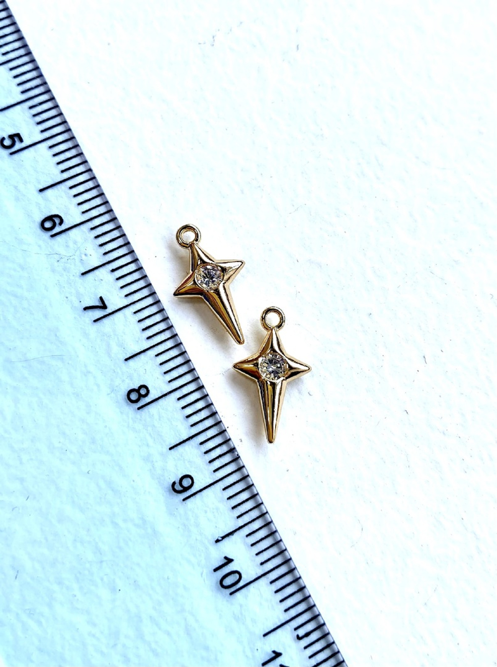 9429-4 Подвеска "Звезда вытянутая" 15*8мм, позолота