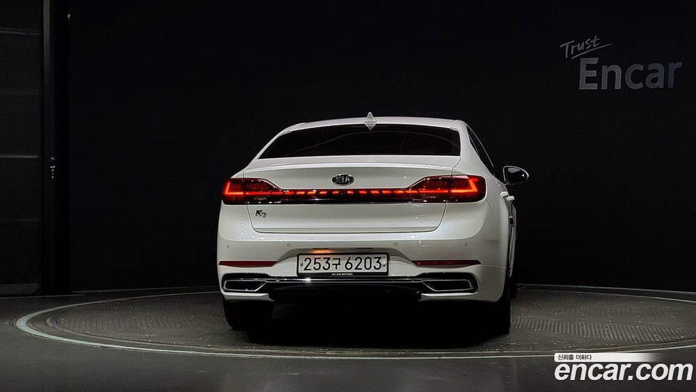 Kia K7 (Cadenza) Premier 2.5 GDI Noblesse (10.2019)