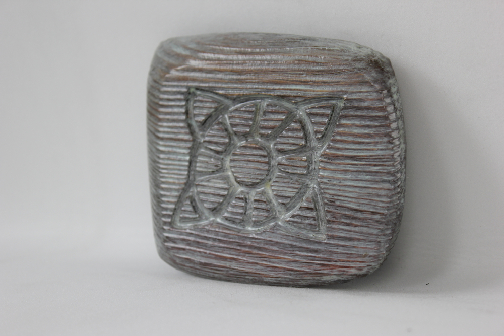 Деревянный сувенир "Хакасский след"