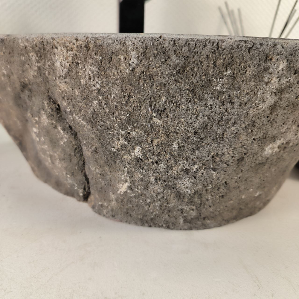 Раковина из речного камня RS-65105 43*35*15 0856