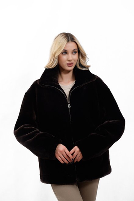 Куртка женская "Бомбер", коричневый мутон