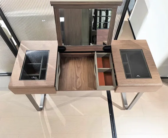 Консоль с зеркалом Walnut