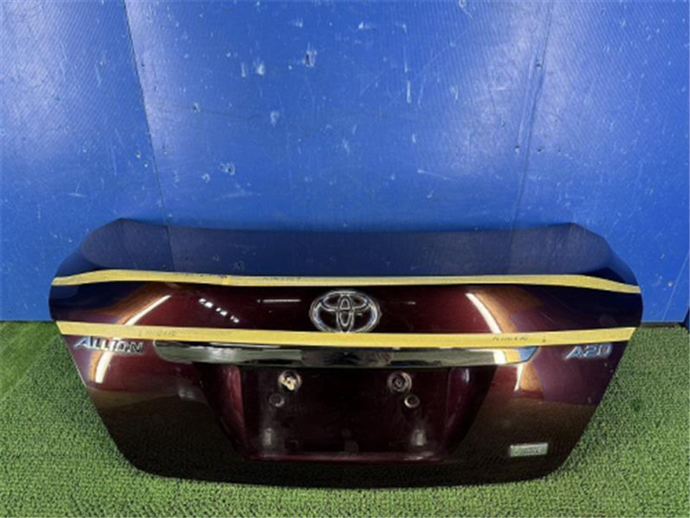 крышка багажника Toyota Allion ZRT260