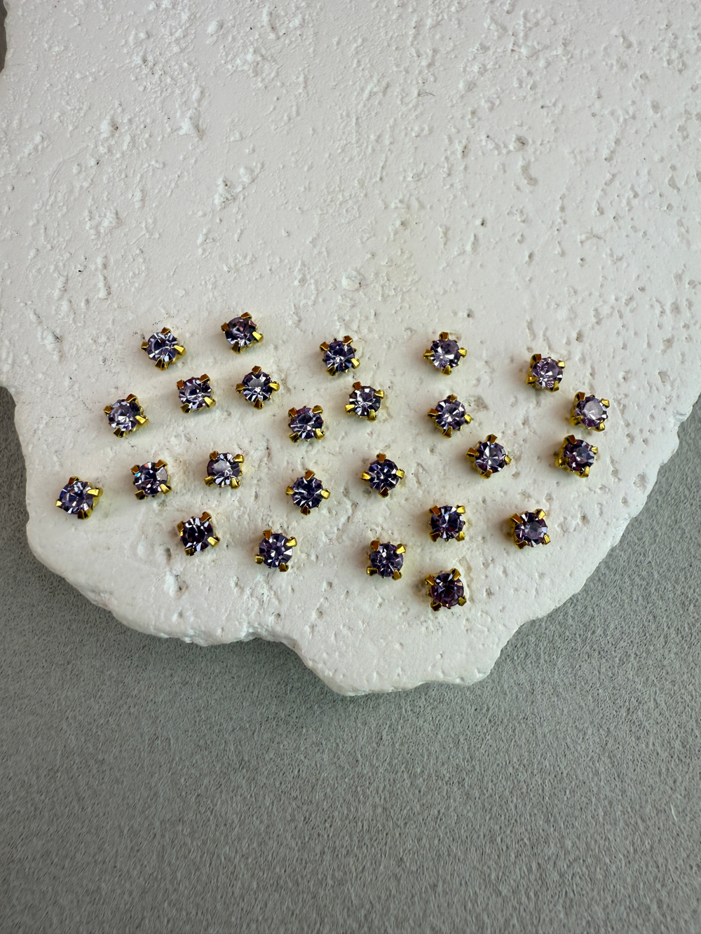 Шатоны 4 мм, Фиалка в золоте, 25 шт