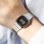 Женские наручные часы Casio Vintage LA670WD-1