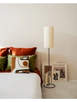 Торшер напольный с абажуром в гостиную современный