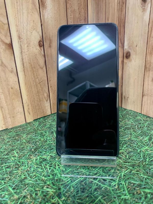 Смартфон ITEL P40 4/128Gb, черный (Витринный)