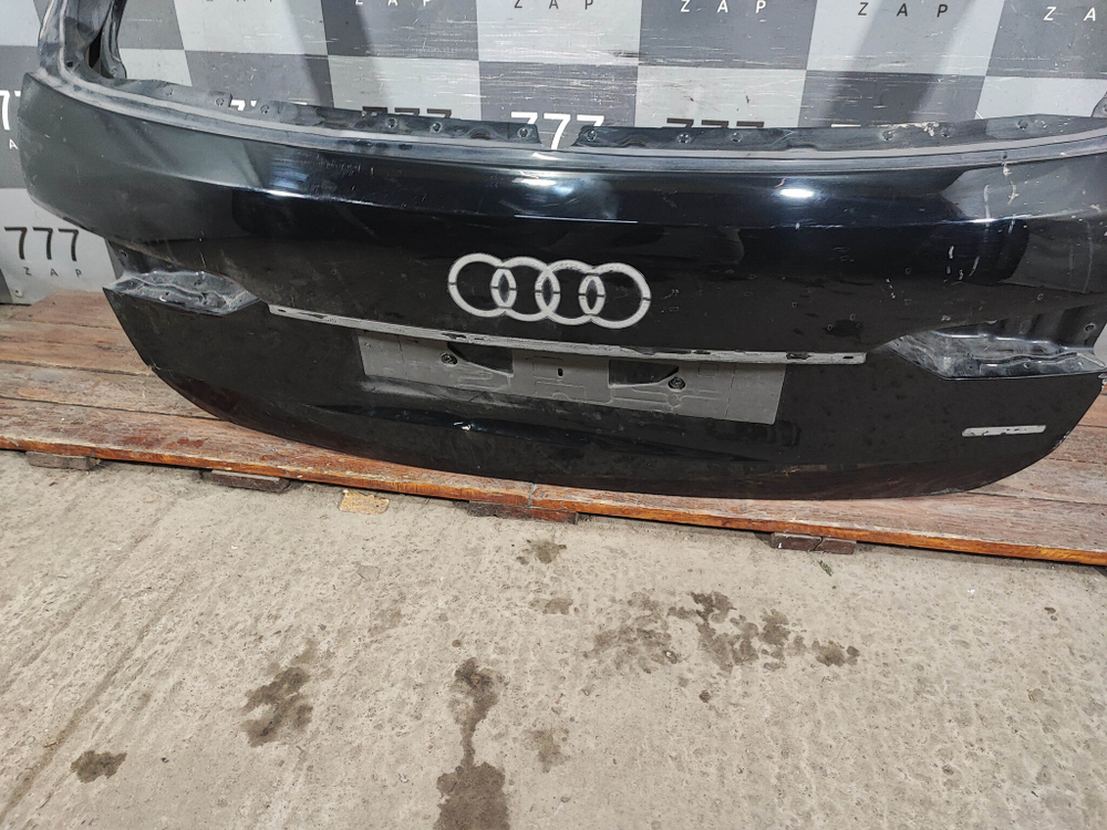 Крышка багажника Audi A6 (C8) 18-нв Б/У Оригинал 4K9827025B