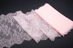 01-11 Кружево шантильи 23 см, цветочно-розовый