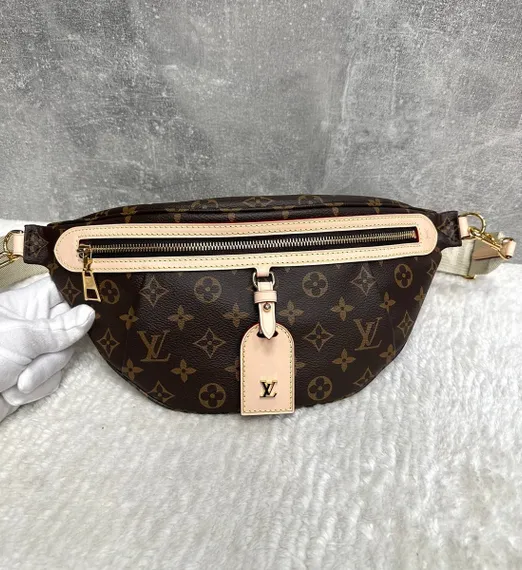 Поясная сумка Louis Vuitton Bumbag Monogram коричневый