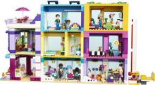 Конструктор LEGO Friends 41704 Большой дом на главной улице