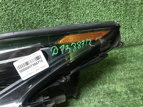 Битая Фара левая Lexus LX 3 15-23 LED Black Vision