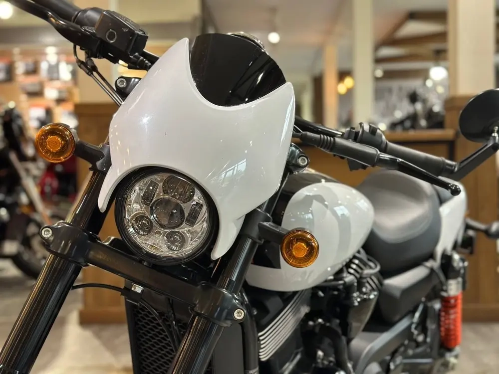 Harley-Davidson Street Rod, 2020