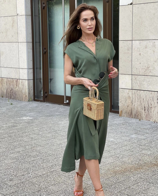 Платье из тенселя на завязках, зелёный