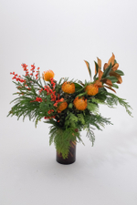 купить стильный букет с хвоей с доставкой по Москве