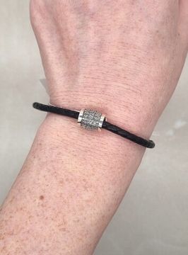 Бусина. Молитва Святой Троице.