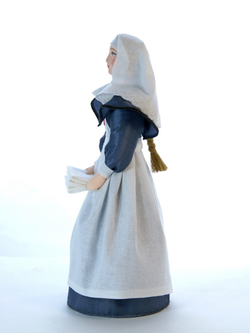 Кукла коллекционная Сестра милосердия