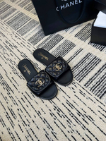 Женские шлепанцы Chanel черного цвета мягкие