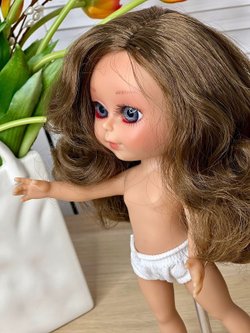 Кукла Nines виниловая 30см Dainty без одежды (2440W5)