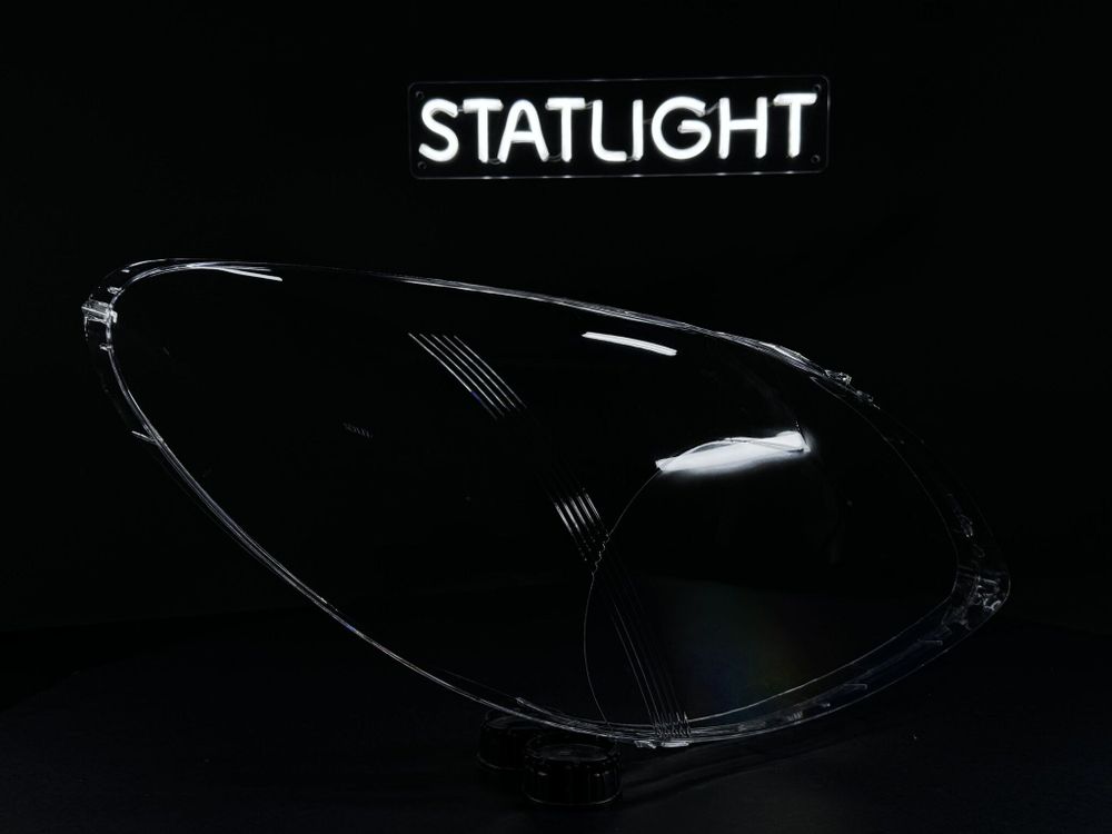 Правое стекло Mercedes Vito W639 2003-2010