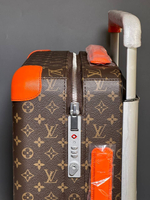 Чемодан Louis Vuitton