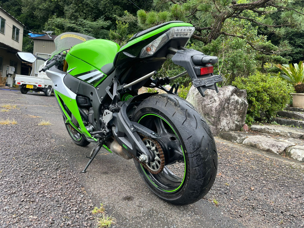 Kawasaki Ninja ZX-10R 038389