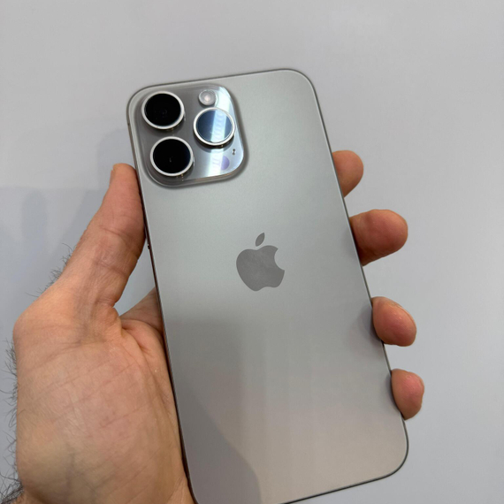 Apple iPhone 15 Pro Max 256GB 90% АКБ без ремонта без вскрытия (коробка)