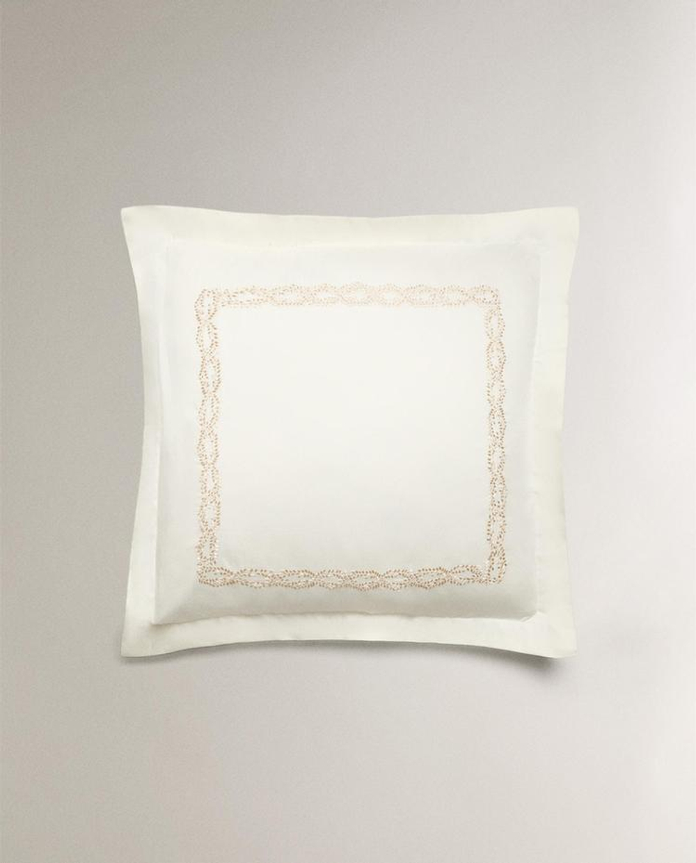 ZARA HOME АТЛАСНАЯ НАВОЛОЧКА С ВЫШИВКОЙ, ЗОЛОТОЙ