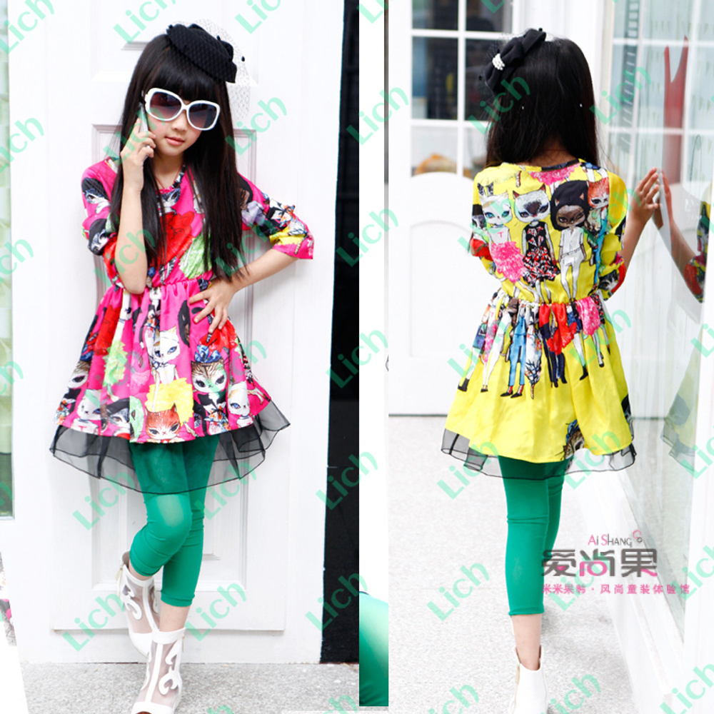 Платье детское с нижней юбкой из органзы и принтом кошек