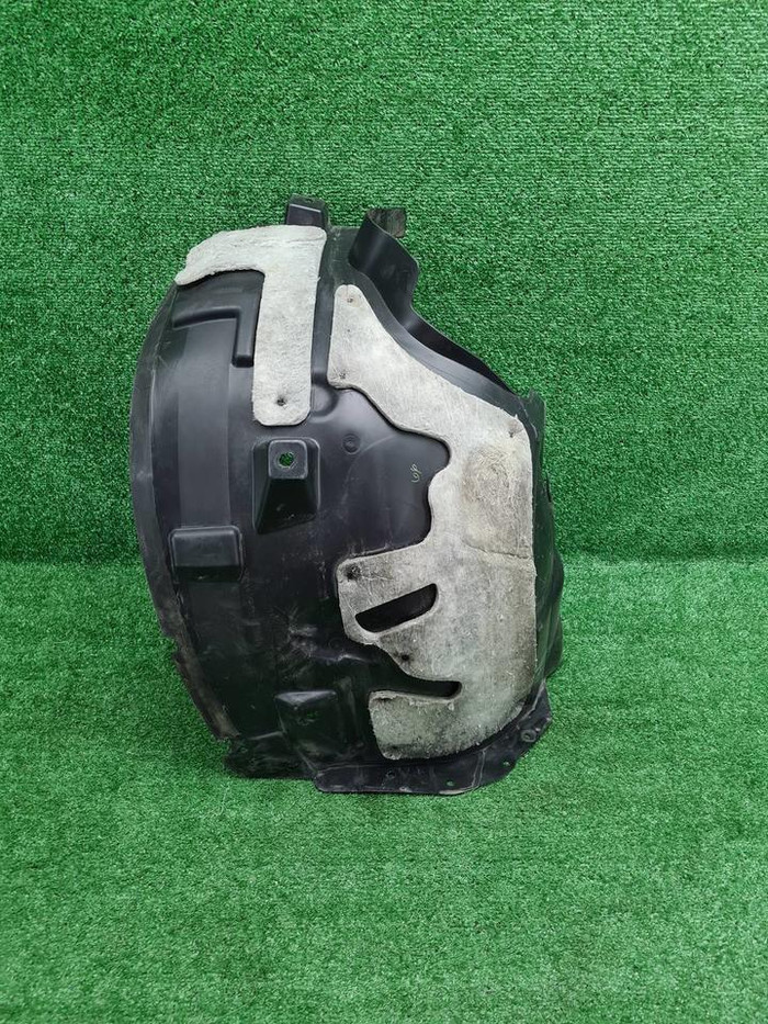 Подкрылок передний левый Mercedes GLE C292 (15-19)