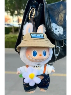 Мягкая игрушка Лабубу белый в Панаме с Ромашкой