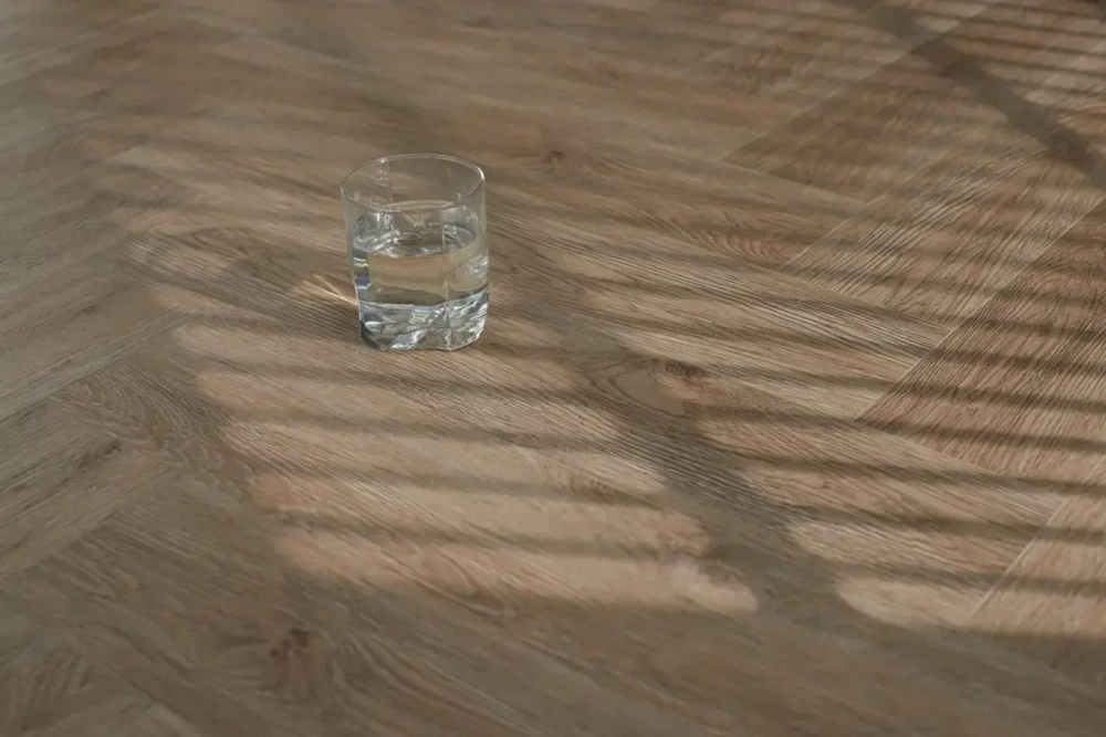 Кварц-винил SPC Steinholz Herringbone 4,5 мм Ульрих 1.14688 м2