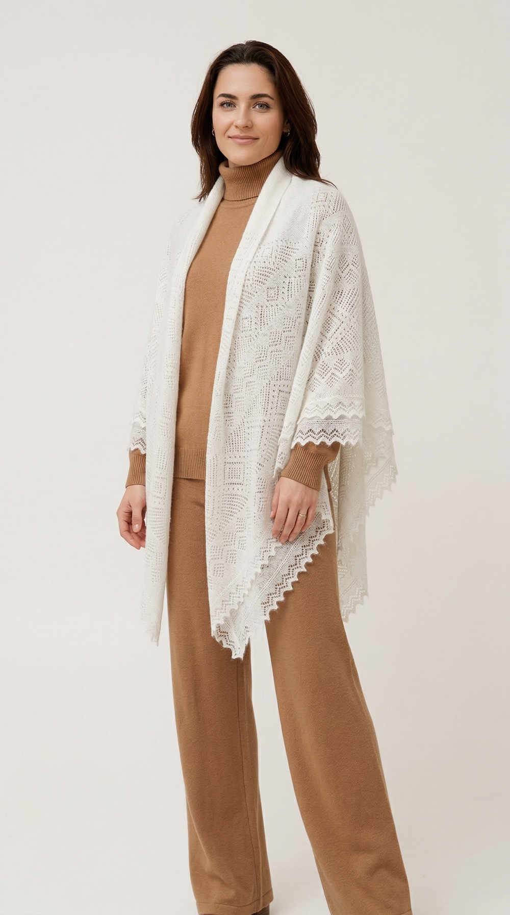 Оренбургский пуховый платок П2-150-02 экрю