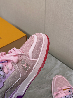 Louis Vuitton Trainer (4 colors)