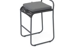 "Ането" стул барный плетеный из роупа, каркас алюминий темно-серый (RAL7024) муар, роуп темно-серый круглый, ткань темно-серая 027