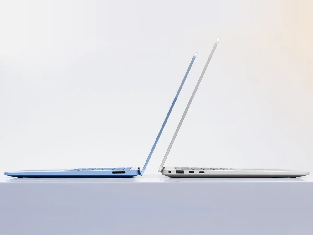 Microsoft Surface Laptop 7 Copilot+ PC (13.8", Snapdragon X Plus, 16GB RAM, 256GB SSD)