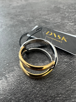 Кольцо Dansk Copenhagen, Passion Waterproof, биколорное, DNSK26.1-1W2507011 (серебристый, 17,5)