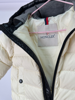 Пуховик Moncler