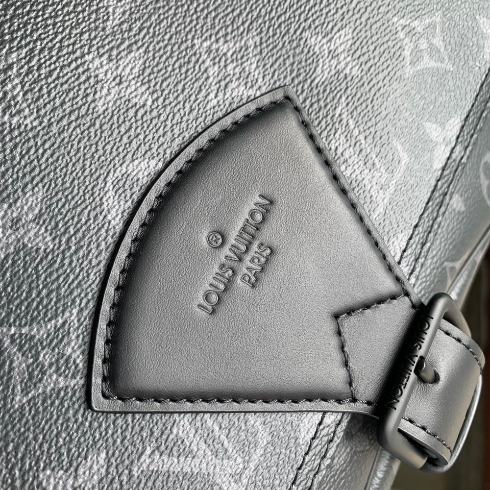Louis Vuitton Montsouris Messenger Bag