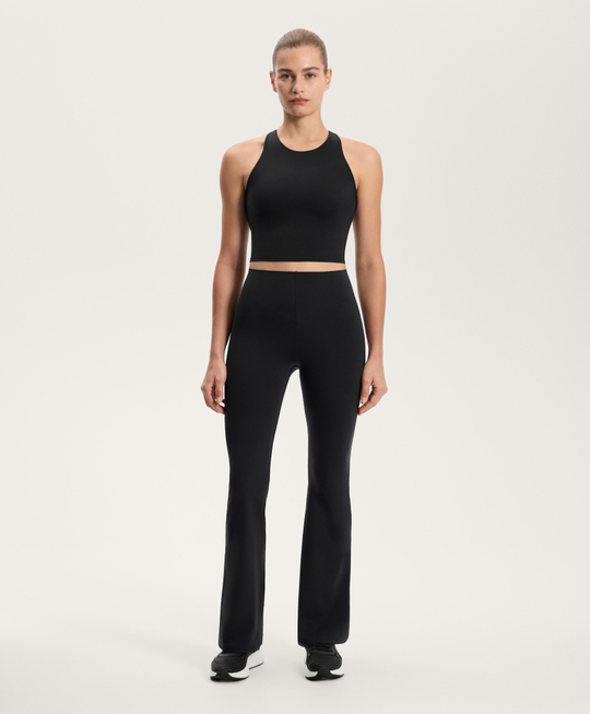 OYSHO Компрессионные брюки клеш Flare Compressive Raise Up, черный