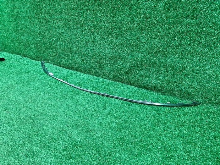 Молдинг бампера Mercedes S W222 (17-20) Maybach